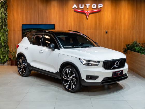 VOLVO XC40 2.0 T5 GASOLINA R-DESIGN AWD GEARTRONIC
